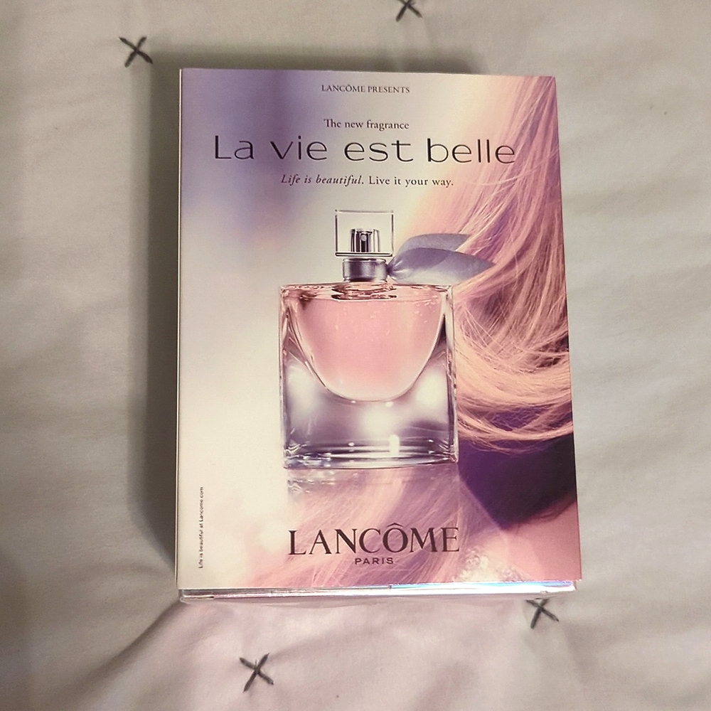 Lancome La vie est belle perfume